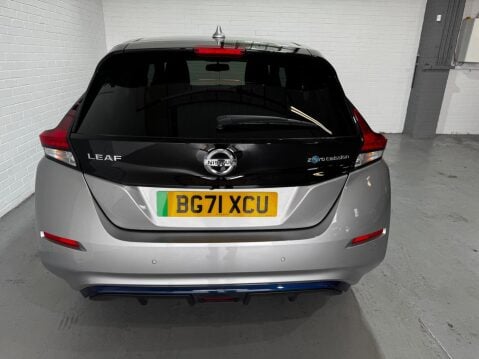 Nissan LEAF 40kWh Tekna Auto 5dr 13