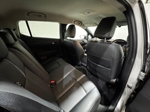 Nissan LEAF 40kWh Tekna Auto 5dr 21