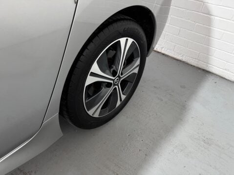 Nissan LEAF 40kWh Tekna Auto 5dr 26