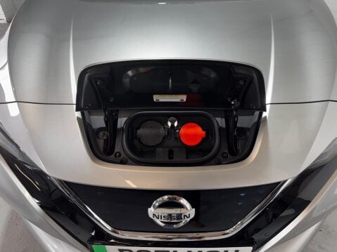 Nissan LEAF 40kWh Tekna Auto 5dr 35