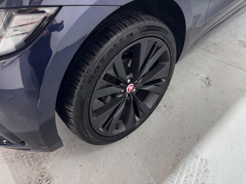 Jaguar F-Pace 2.0 D180 R-Sport Auto AWD Euro 6 (s/s) 5dr 26