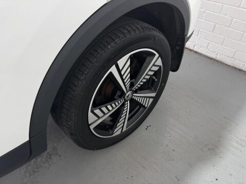 MG ZS 44.5kWh Exclusive Auto 5dr 26