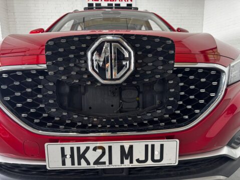 MG ZS 44.5kWh Exclusive Auto 5dr 27