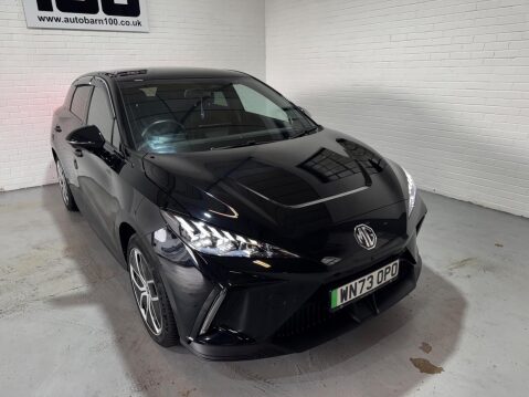 MG MG4 64kWh Trophy Long Range Auto 5dr 2