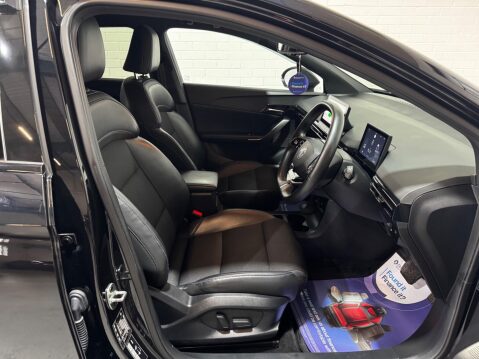 MG MG4 64kWh Trophy Long Range Auto 5dr 23