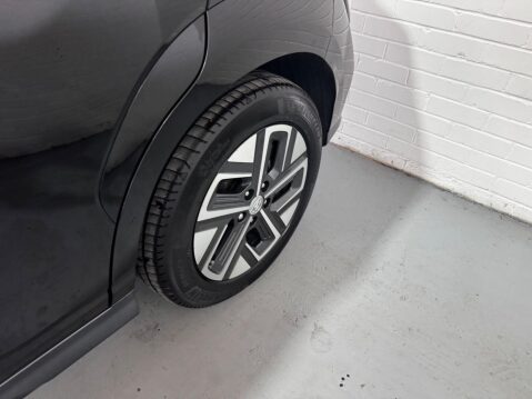 Hyundai KONA 64kWh Ultimate Auto 5dr (10.5kW Charger) 22