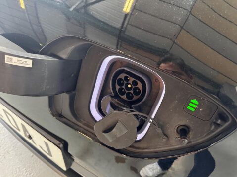 Hyundai KONA 64kWh Ultimate Auto 5dr (10.5kW Charger) 21