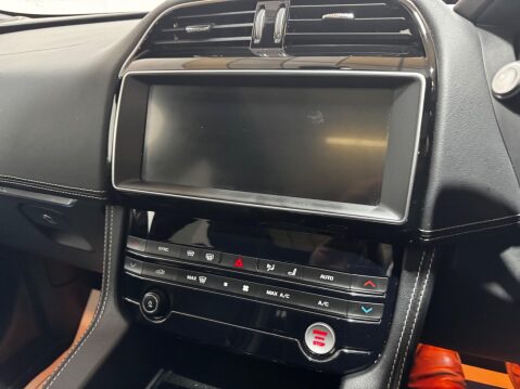 Jaguar F-Pace 2.0 D180 R-Sport Auto AWD Euro 6 (s/s) 5dr 26