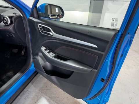 MG ZS 72.6kWh Trophy Long Range Auto 5dr 21