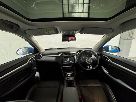 MG ZS 72.6kWh Trophy Long Range Auto 5dr 17