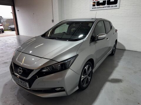 Nissan LEAF 40kWh N-Connecta Auto 5dr 10