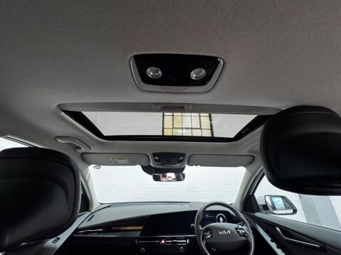 Kia Niro 64.8kWh 4 Auto 5dr 28