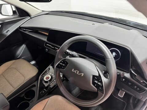 Kia Niro 64.8kWh 4 Auto 5dr 29