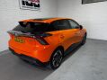 MG MG4 64kWh Trophy Long Range Auto 5dr 14