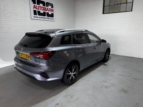 MG MG5 61.1kWh Trophy Long Range Auto 5dr 16