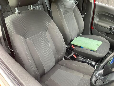Ford Fiesta 1.6 Zetec Powershift Euro 5 5dr 23