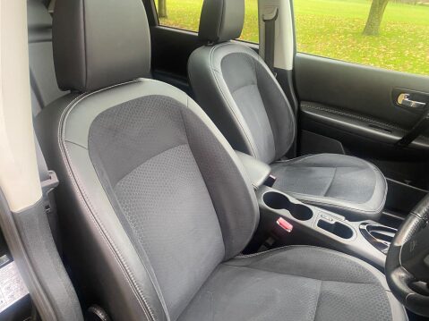 Nissan Qashqai 1.6 360 CVT 2WD Euro 5 5dr 24