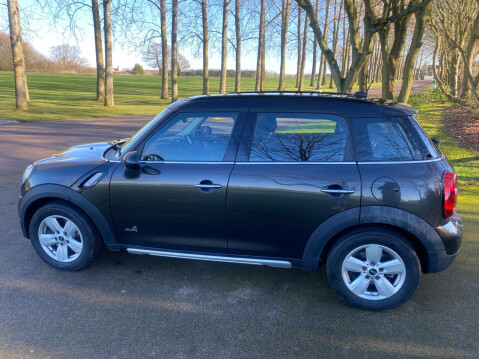 Mini Countryman 1.6 Cooper ALL4 Euro 6 (s/s) 5dr 12