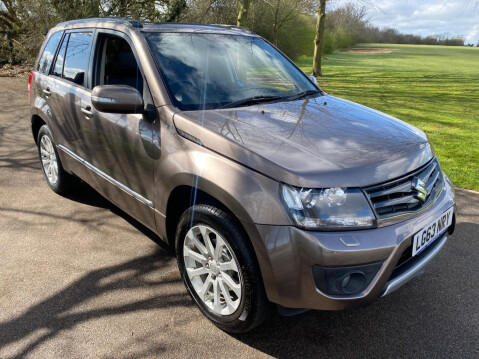 Suzuki Grand Vitara 2.4 VVT SZ5 Auto 4WD Euro 5 5dr 23