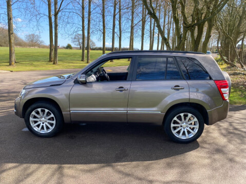 Suzuki Grand Vitara 2.4 VVT SZ5 Auto 4WD Euro 5 5dr 13