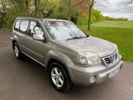 Nissan X-Trail 2.5 SVE 5dr