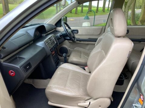 Nissan X-Trail 2.5 SVE 5dr 26
