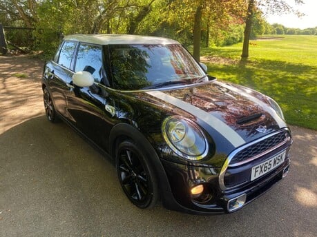Mini Hatch 2.0 Cooper S Hatchback 5dr Petrol Manual Euro 6 (s/s) (192 ps)