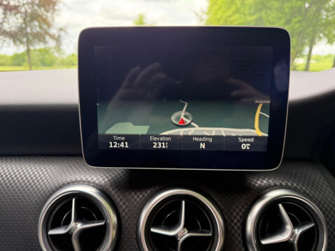 Mercedes-Benz A Class 2.1 A200d Sport (Premium) 7G-DCT Euro 6 (s/s) 5dr 35