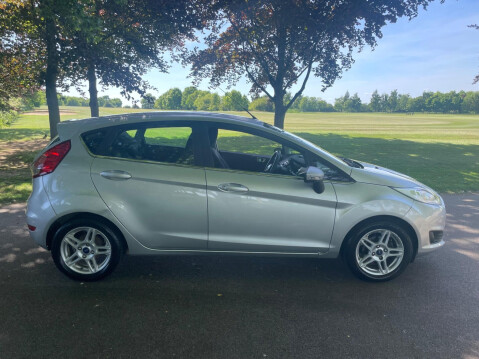 Ford Fiesta 1.25 Zetec Euro 5 5dr 5