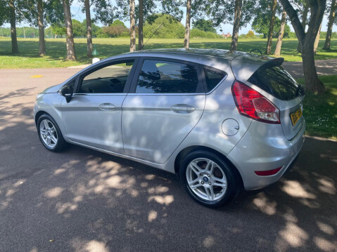 Ford Fiesta 1.25 Zetec Euro 5 5dr 13