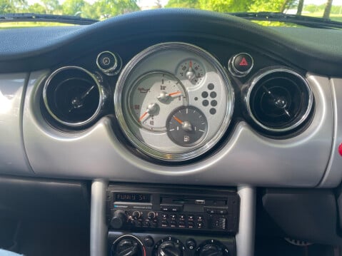 Mini Convertible 1.6 Cooper S Steptronic Euro 4 2dr (AC) 28