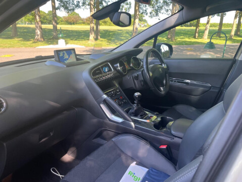 Peugeot 3008 1.6 HDi Allure Euro 5 5dr 25