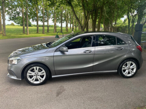 Mercedes-Benz A Class 2.1 A200d Sport (Executive) Euro 6 (s/s) 5dr 13
