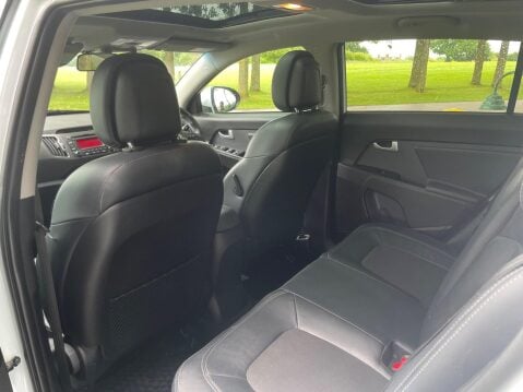 Kia Sportage 2.0 CRDi KX-2 AWD Euro 5 5dr 30