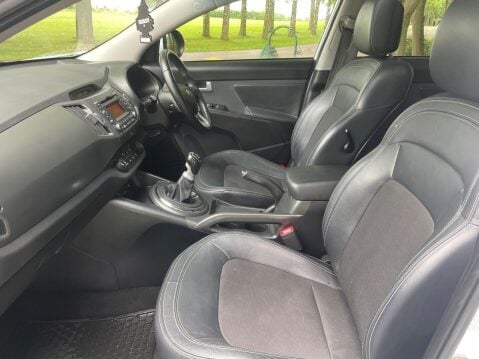 Kia Sportage 2.0 CRDi KX-2 AWD Euro 5 5dr 39