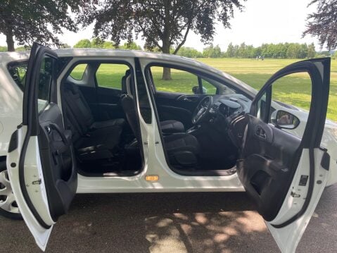 Vauxhall Meriva 1.7 CDTi Exclusiv Auto Euro 5 5dr 23