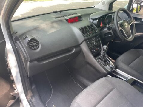 Vauxhall Meriva 1.7 CDTi Exclusiv Auto Euro 5 5dr 26