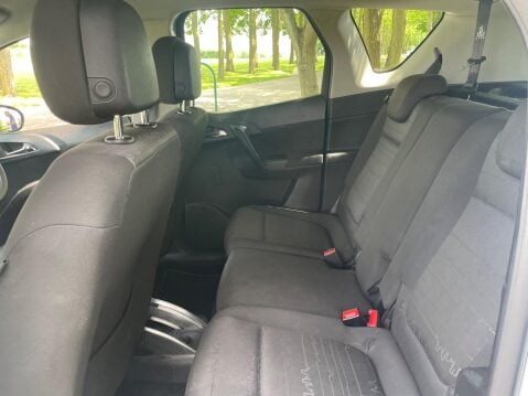 Vauxhall Meriva 1.7 CDTi Exclusiv Auto Euro 5 5dr 28