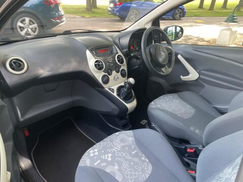 Ford Ka 1.2 Style Euro 4 3dr 26