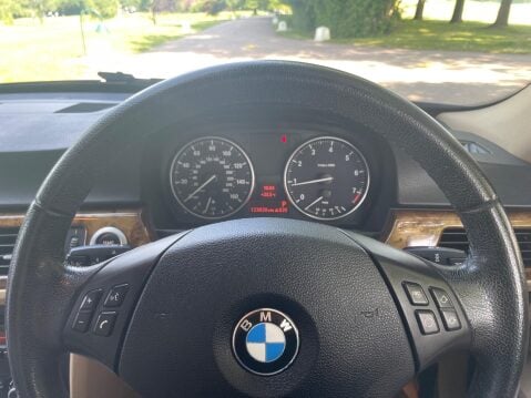 BMW 3 Series 2.0 320i SE Auto Euro 4 4dr 30