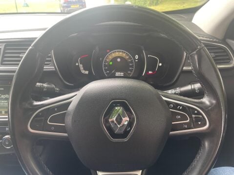 Renault Kadjar 1.6 dCi Signature Nav Euro 6 (s/s) 5dr 30