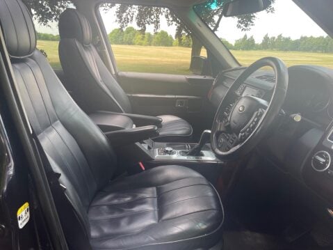 Land Rover Range Rover 3.6 TD V8 Vogue 5dr 26