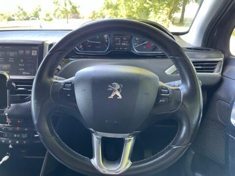 Peugeot 2008 1.2 PureTech Allure Euro 6 (s/s) 5dr 30
