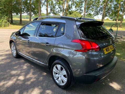 Peugeot 2008 1.2 PureTech Allure Euro 6 (s/s) 5dr 9