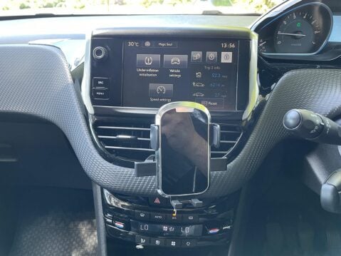 Peugeot 2008 1.2 PureTech Allure Euro 6 (s/s) 5dr 29