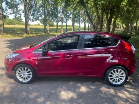 Ford Fiesta 1.0T EcoBoost Titanium X Euro 5 (s/s) 5dr 8