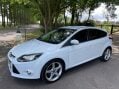 Ford Focus 1.0T EcoBoost Titanium Navigator Euro 5 (s/s) 5dr 15