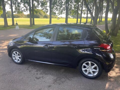 Peugeot 208 1.2 PureTech Active Euro 6 (s/s) 5dr 11