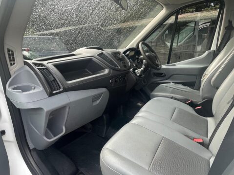 Ford Transit 2.2 TDCi 350 RWD L2 H1 Euro 5 2dr (DRW) 9