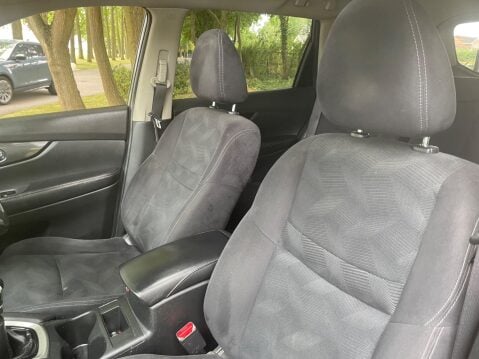 Nissan X-Trail 1.6 dCi n-tec Euro 6 (s/s) 5dr 22